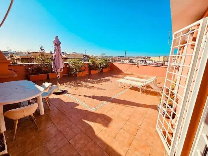 Rooftop Marconi روما